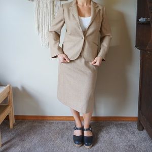 Vintage John Meyer Wool Blazer and Skirt  Light Tan / Beige Matching size 0 / XS